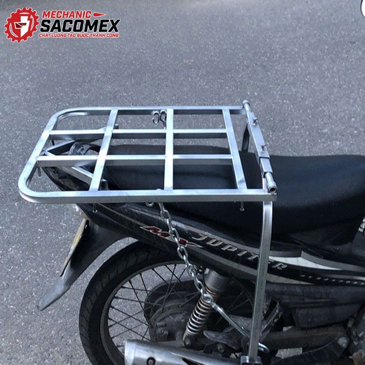 Vì sao Suzuki GD 110 nên lắp thêm giá chở hàng?